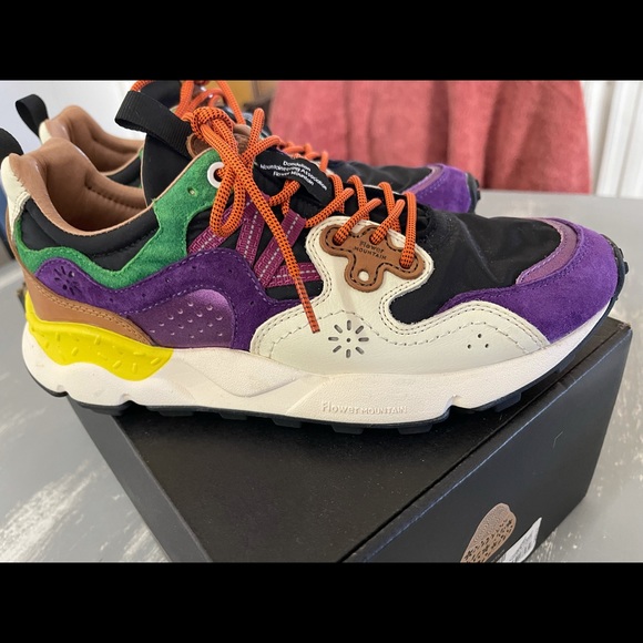 Flower mountain size 39 women’s shoes - Picture 2 of 3